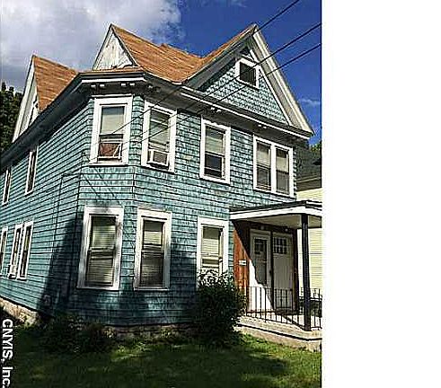 2nd image of 102 Park St