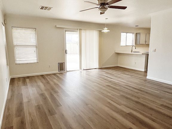 4th image of 1444 W Roosevelt Ave
