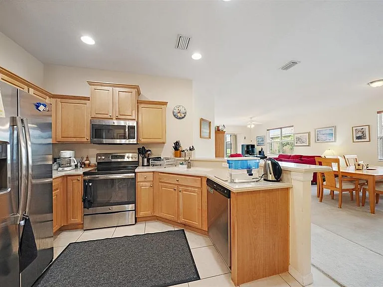 8326 Summer Greens Ter — Photo 22