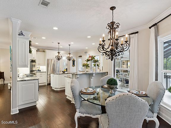 4th image of 109 Wildflower Ct