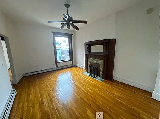 Rented by Douglas Elliman | media 16