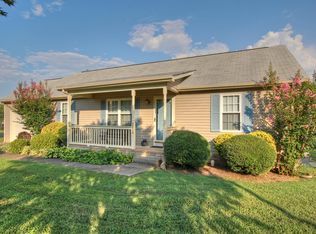 3226 Meadowhill Dr, Murfreesboro, TN 37130