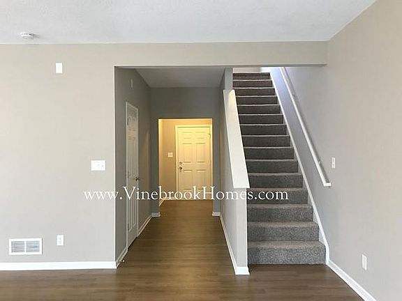 2nd image of 555 Suncatcher Dr