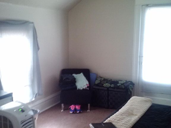 4th image of 1158 E Ramona Ave #1156