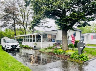 91 Shawnee Rd, East Hartford, CT 06118