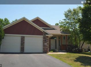 31633 Meadowlark Ln, Lindstrom, MN 55045