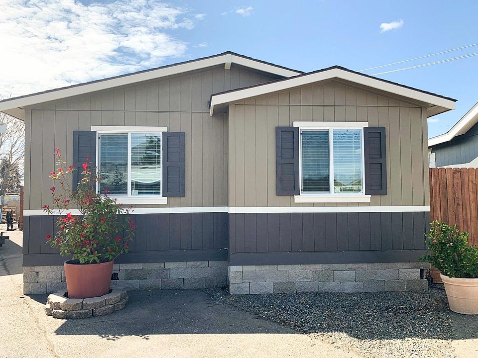 1st image of 139 El Bosque Dr #139