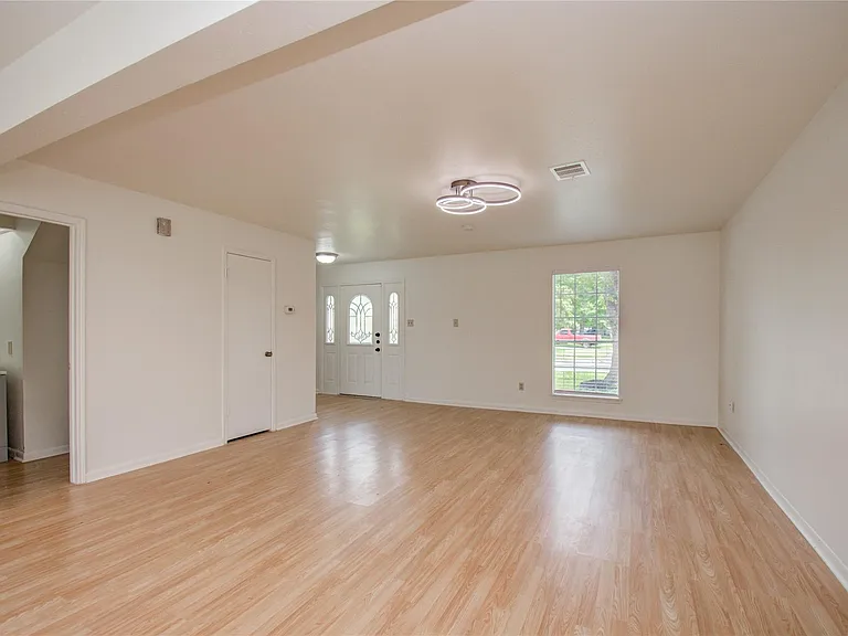 3514 Quail Meadow Dr — Photo 9