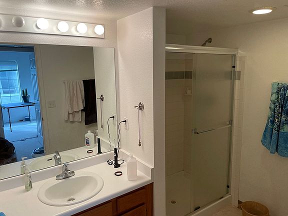 5th image of 1225 W Prospect Rd
