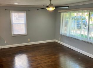 1026 Leawood Dr, Saint Louis, MO 63126