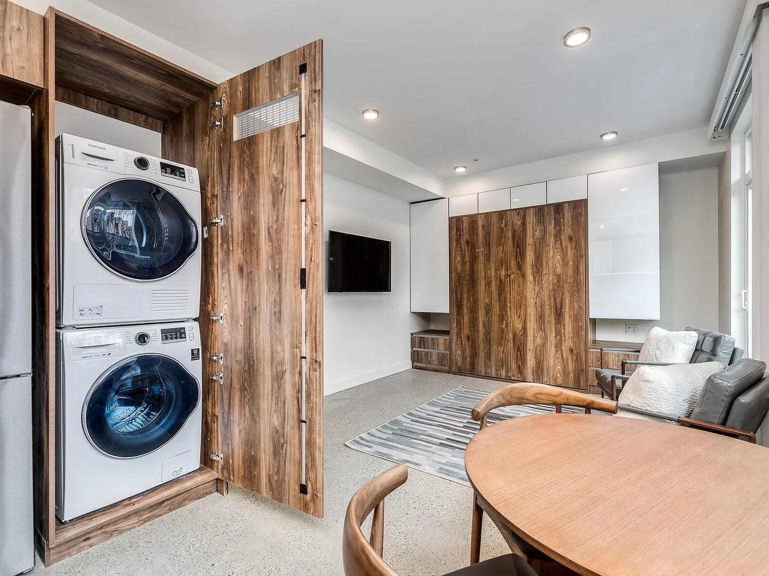 Studio, 421 sqft, $2,850 — Photo 4