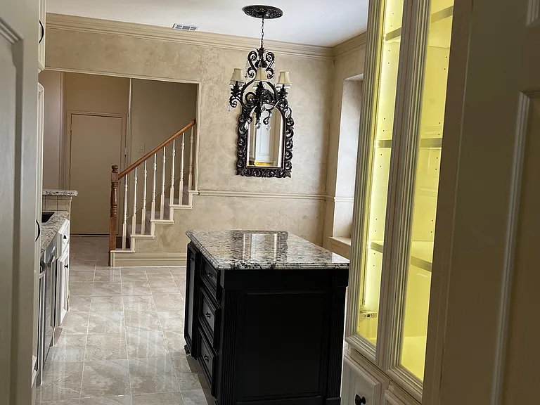 2800 Browning Dr — Photo 6