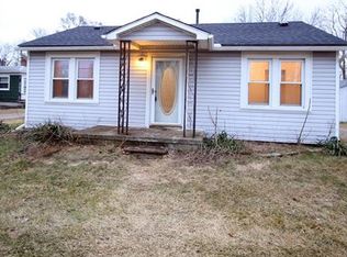 39625 W Huron River Dr, Romulus, MI 48174