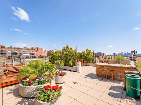 1450 Washington Street image 24 of 28