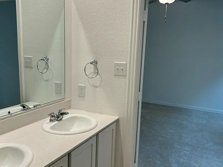 7909 Blue Heron Ln — Photo 15
