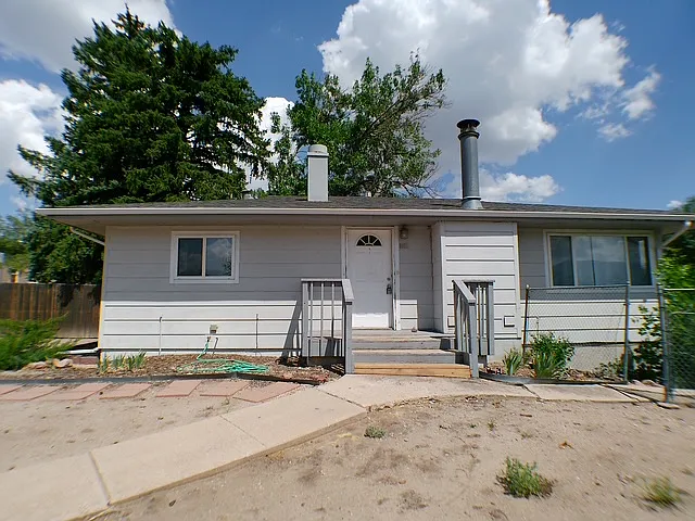 3851 Linda Vista Ln #1 — Photo 1