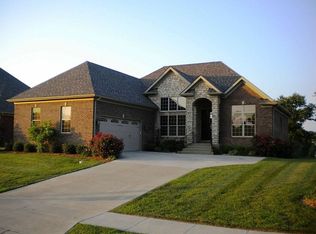 3103 Wolf View Ct, New Albany, IN 47150