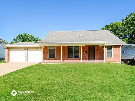 4th image of 155 Birchlawn Dr