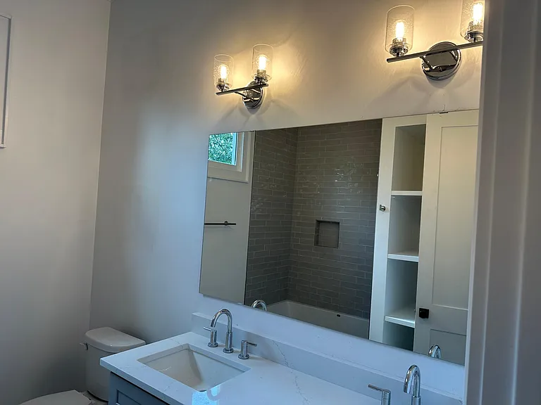 4502 Prytania St — Photo 11
