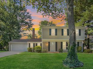 6218 Whitehill Dr, Mechanicsburg, PA