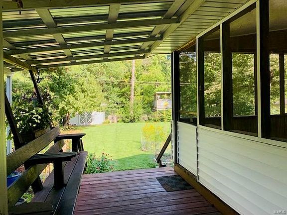 5th image of 2122 Sherwood Dr