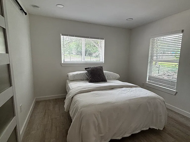 2927 Ellon Rd — Photo 30