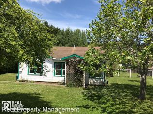 216 Ogle Ave, Rio Dell, CA 95562