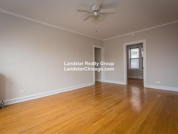 4th image of 3150 W Belle Plaine Ave APT 2S