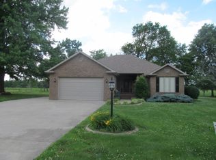435 Lake Forest Dr., Campbellsville, KY 42718
