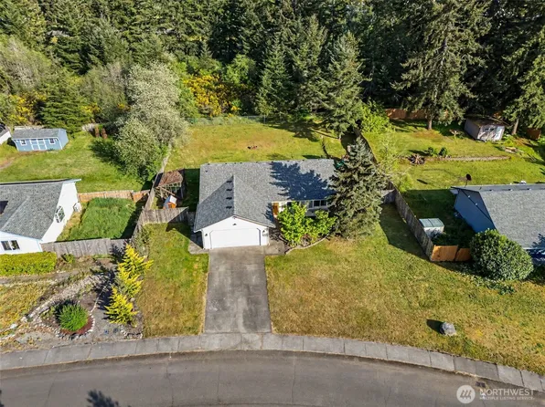 444 Volesky Drive SE, Rainier, WA 98576