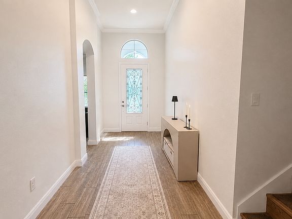 3rd image of 1005 Sonesta Ave