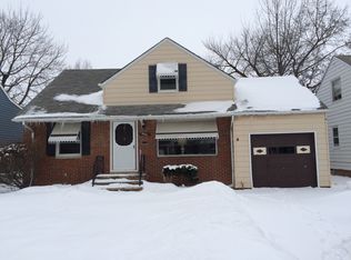354 Halle Dr, Euclid, OH 44132