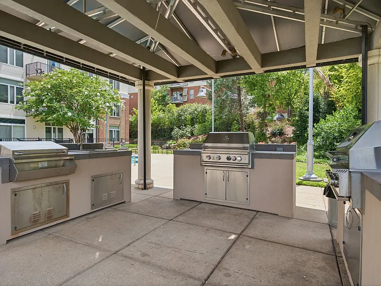 205 31st Ave N #310 — Photo 47