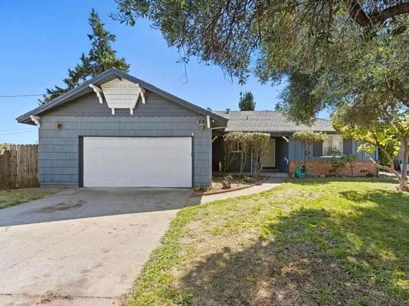 3004 Stanton Cir, Carmichael, CA 95608