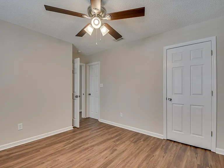41 Innisbrook Dr #1 — Photo 6