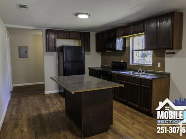 3413 Emerald St, Mobile, AL 36612