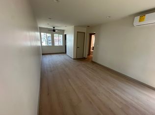 15733 Victory Blvd #15733, Van Nuys, CA 91406