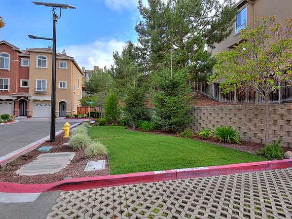 3rd image of 3235 Amidy Garden Way