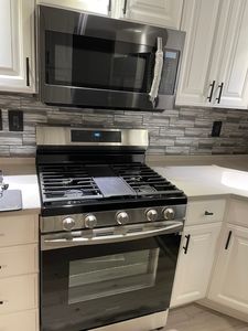 8 Twain Ct, Freehold, NJ, 07728