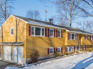 9 Woodland Ave, Mullica Hill, NJ 08062