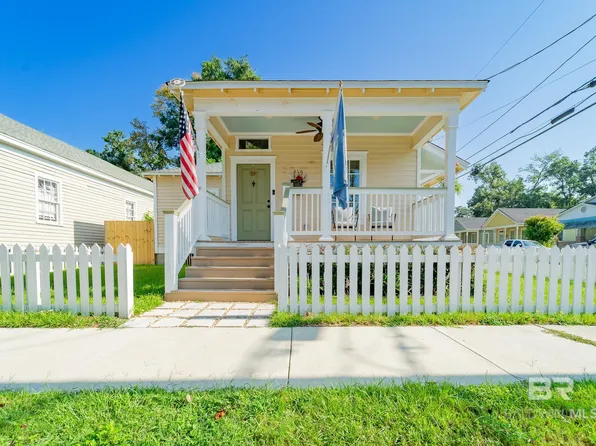 950 Texas St, Mobile, AL 36604