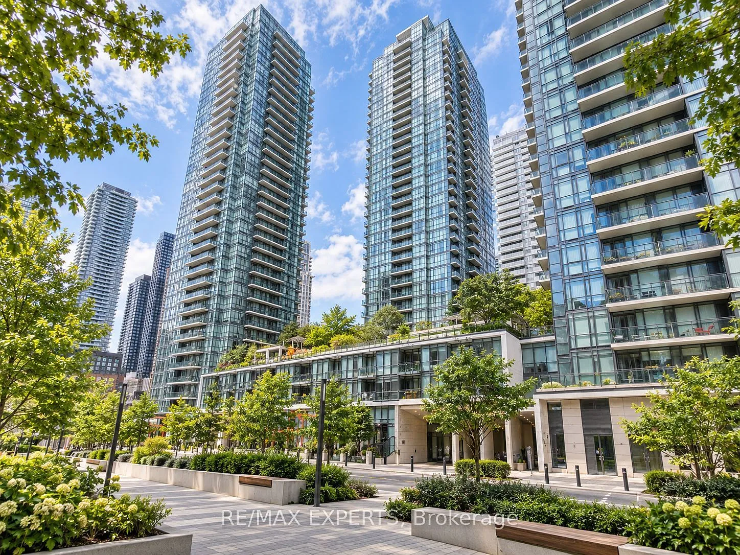 2 bed, $2,200 — Photo 1