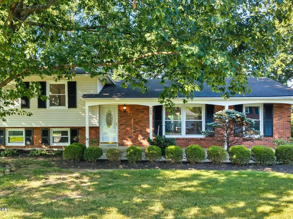 808 Foxwood Ave, Louisville, KY 40223