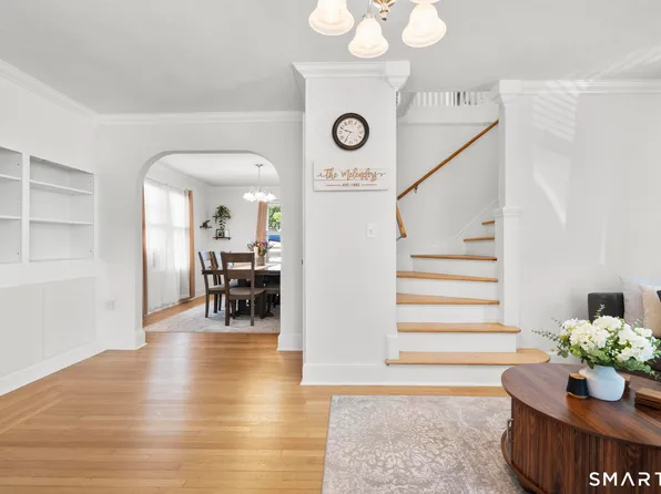 5 Second Avenue Terrace, West Haven, CT 06516