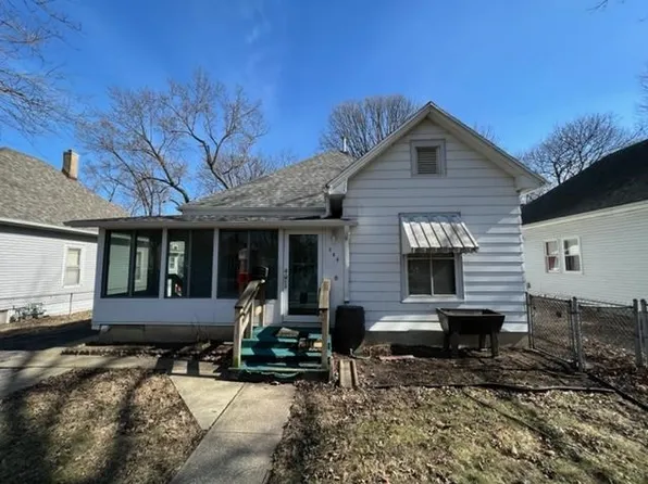 108 S Poplar St, Urbana, IL 61802
