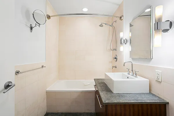 Rented by Compass | media 6