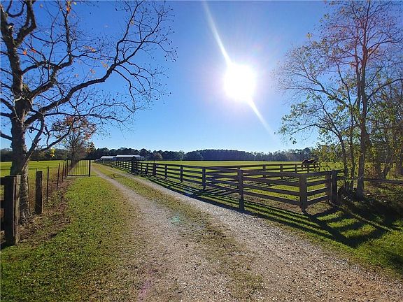 4th image of 17010 Handsome Meadow Ln