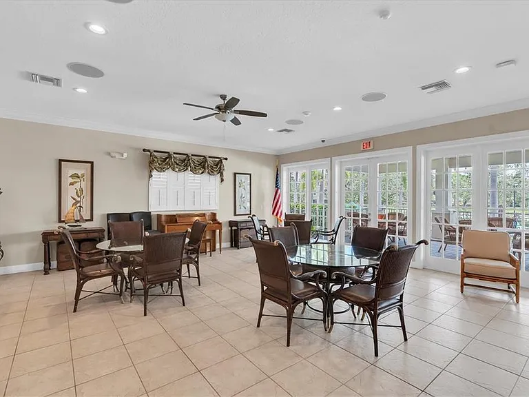 7069 Key Haven Rd #302 — Photo 44