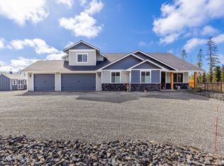 12430 E Howard Rd, Athol, ID 83801