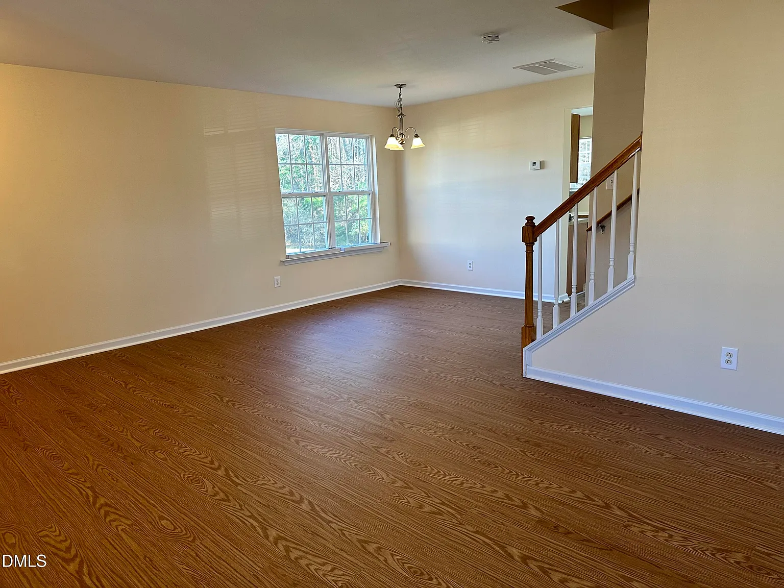 2 bed, 2.5 bath, 1268 sqft, $1,495 — Photo 3
